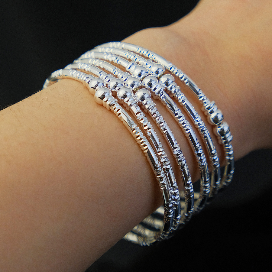 Middle Eastern Women's Bridal  - Women Accessories India のレビューと価格