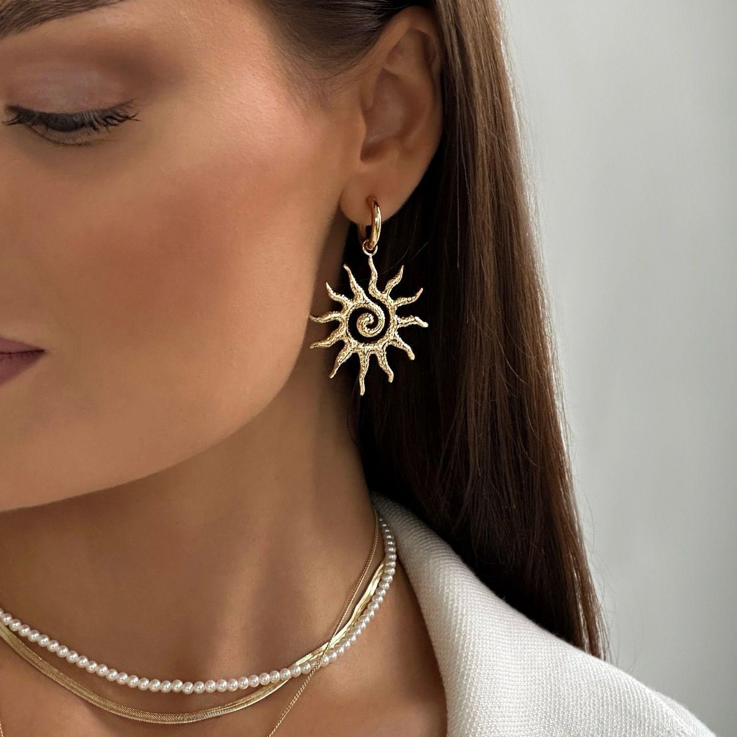 Sunflower Earrings Light Luxur - Women Accessories Shop Online のレビューと価格