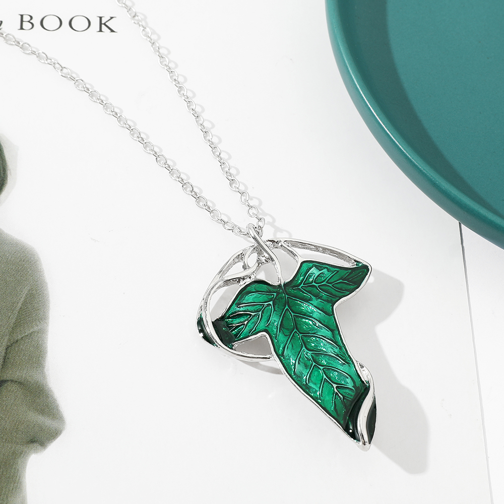 Vintage Green Leaf Pendant Nec - Women Accessories Chain のレビューと価格