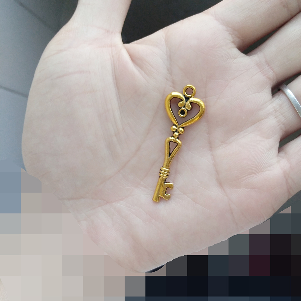 40pcs Gold Keys Charms Pendant - Women'S Accessories Manufacturers のレビューと価格