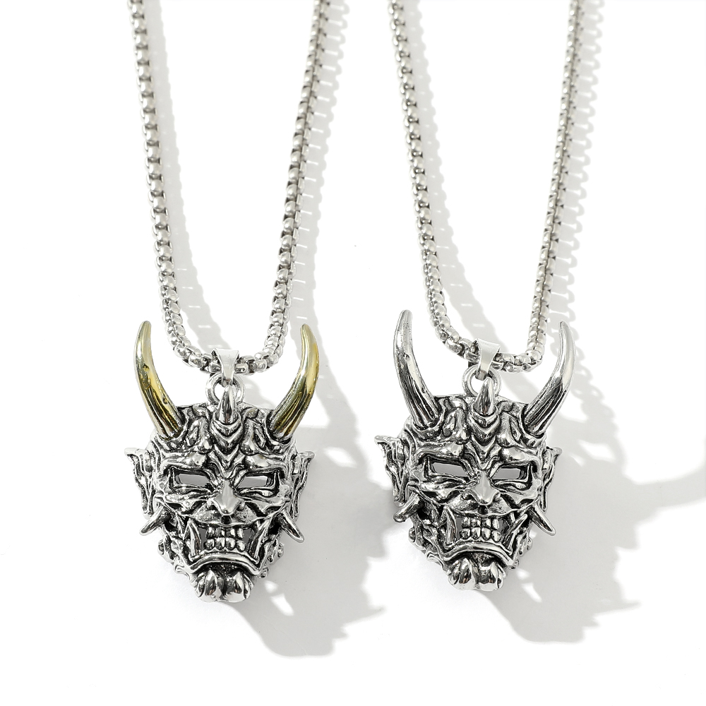 Handsome Rascal Ghost Mask Pen - Women Accessories Chain のレビューと価格