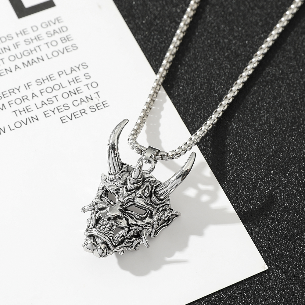 Handsome Rascal Ghost Mask Pen - Women Accessories Chain のレビューと価格