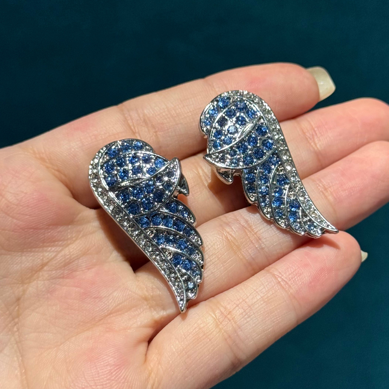 Vintage Angel Wing Blue Earrin - Women'S Accessories Trends 2026 のレビューと価格