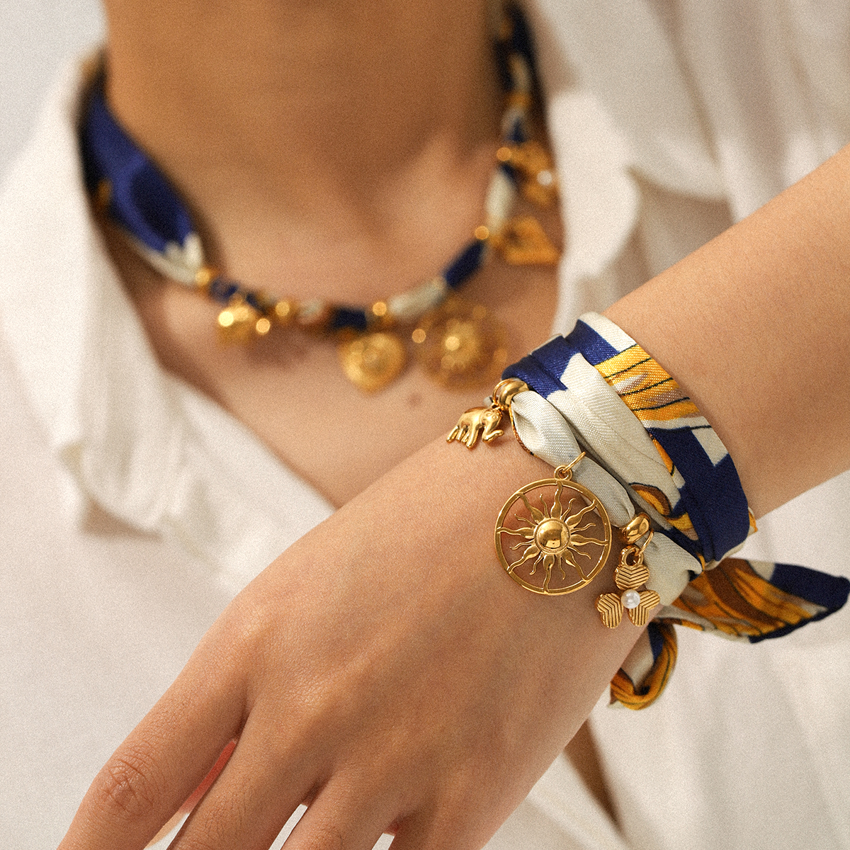 Silk Satin 2026 Trend Necklace - Women'S Accessories Trends 2026 のレビューと価格